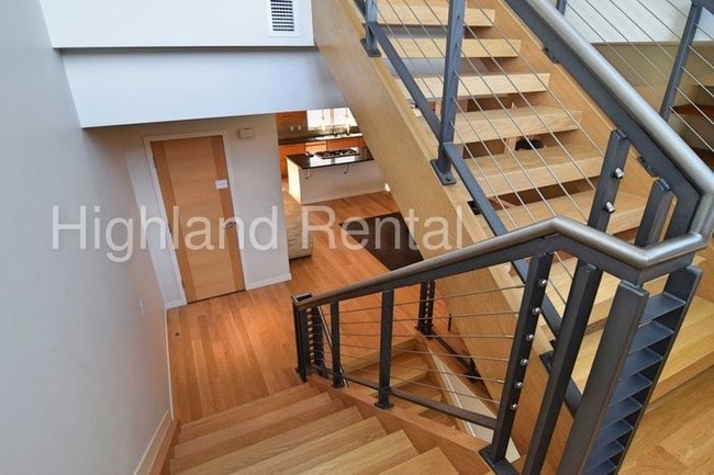 Building Photo - 3218 Zuni St