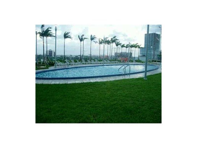 Foto del edificio - 601 SW 36th Ave