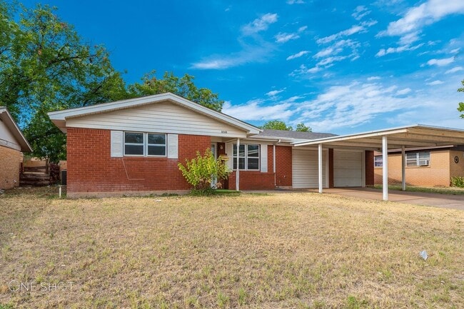 Building Photo - 3749 N 10th St