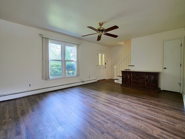Building Photo - Charming 4 Bed, 2.5 Bath Home in Conshohoc...