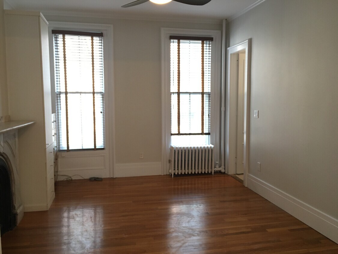 101 Pembroke St Unit 1, Boston, MA 02118 101 Pembroke St Boston, MA