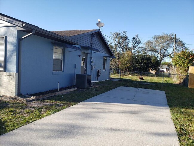 Foto del edificio - 772 Tulip St