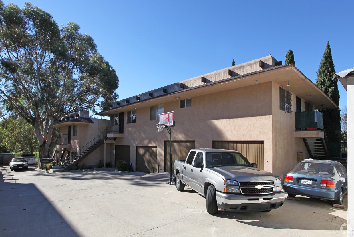 Primary Photo - 228 G St