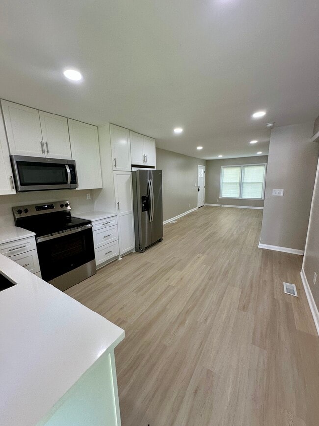 Building Photo - 1106 Toddington Dr