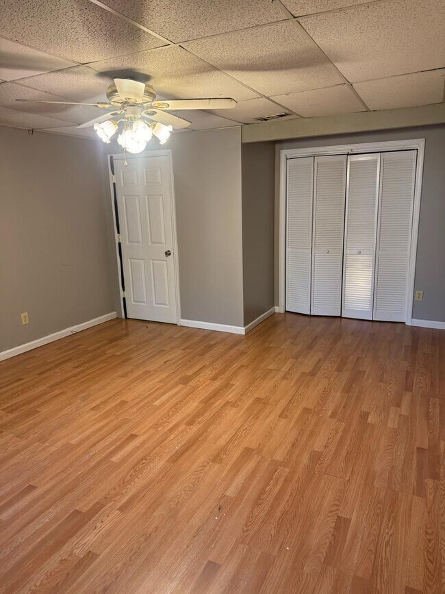 Foto del edificio - 115 Bay Valley Dr SW