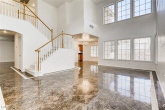 Building Photo - 3981 Erva St