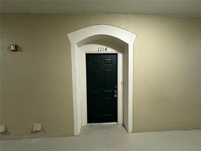 Building Photo - 7990 Baymeadows Cir W