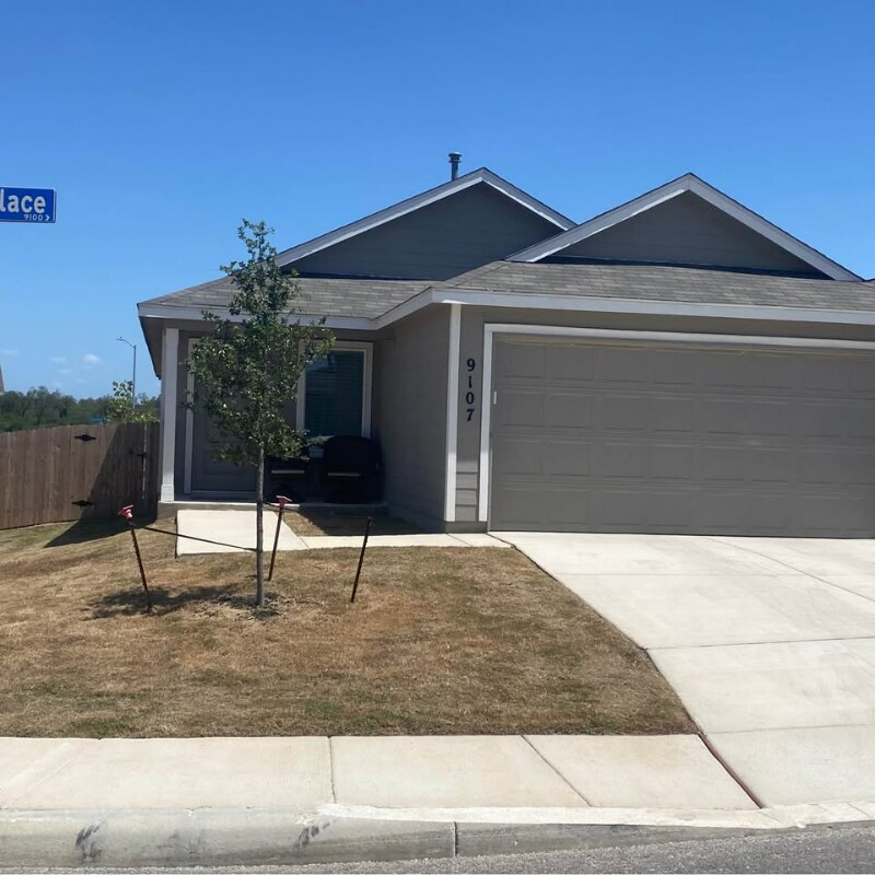 Foto principal - 9107 Selene Pl