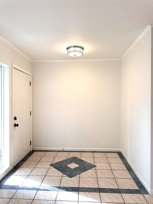 Building Photo - 2429 W Settler's Way