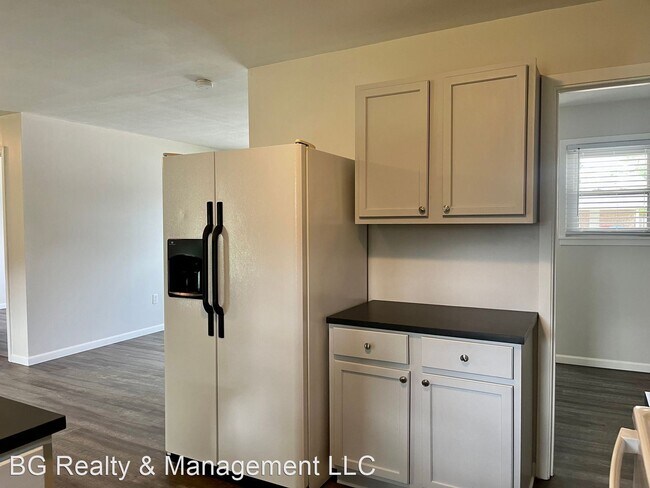 Foto del edificio - 3 br, 1.5 bath House - 107 Eula