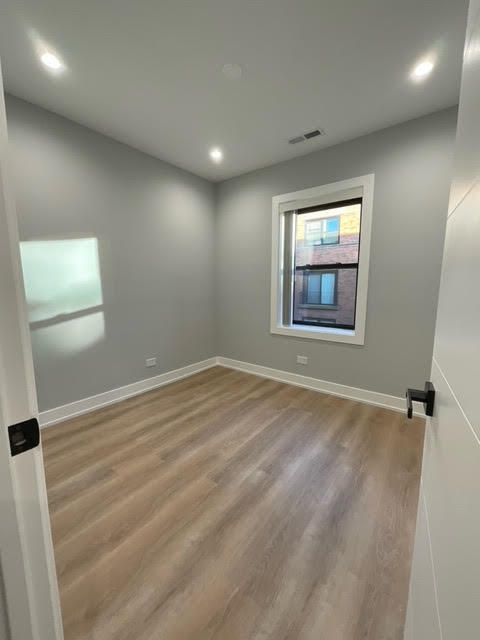 Foto del edificio - 1554 W Juneway Terrace