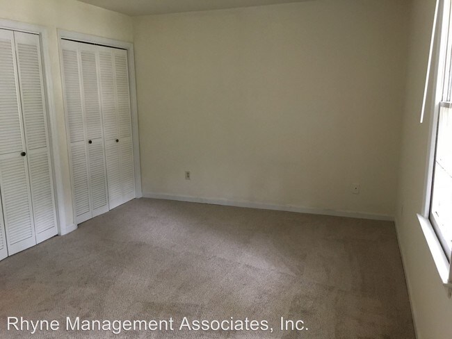 Building Photo - 6724-6726 Miles Dr