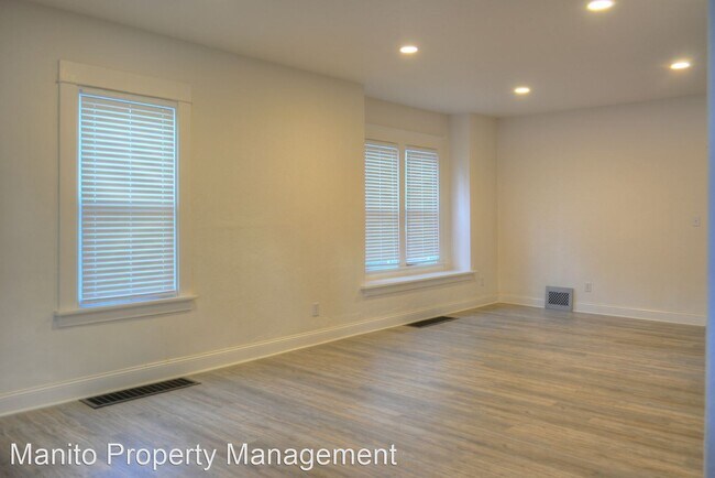 Building Photo - 4 br, 2 bath House - 413 E 17th Ave