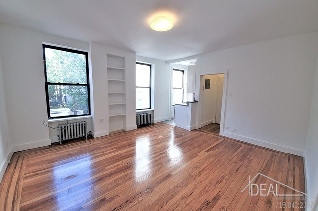 Building Photo - 80 Court Street #123R
