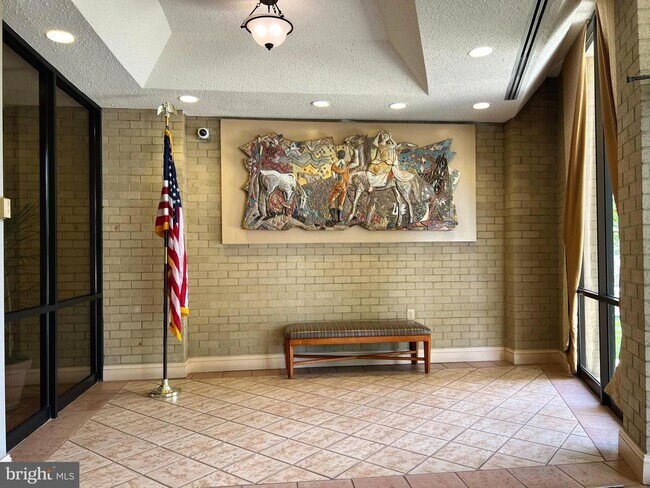 Foto del edificio - 7420 #506 WESTLAKE Ter