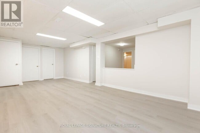 Building Photo - 30 Larratt Ln