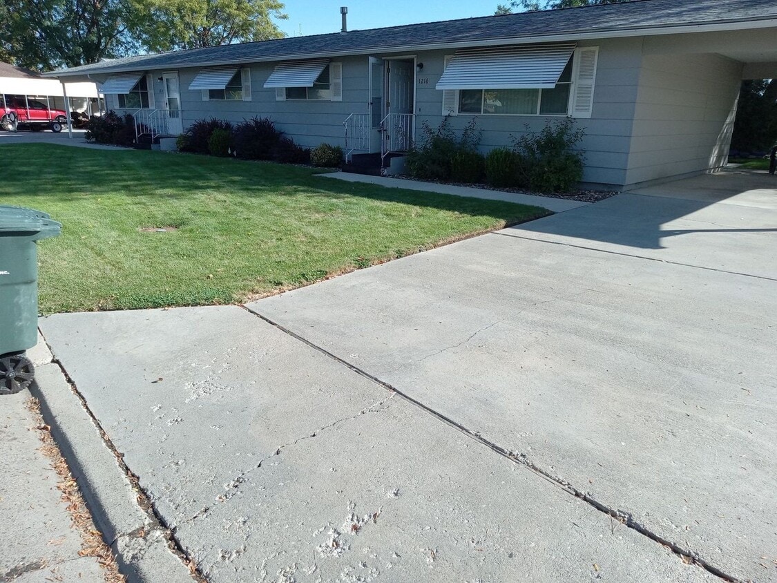 Foto principal - 1214-1216 SW 11th St