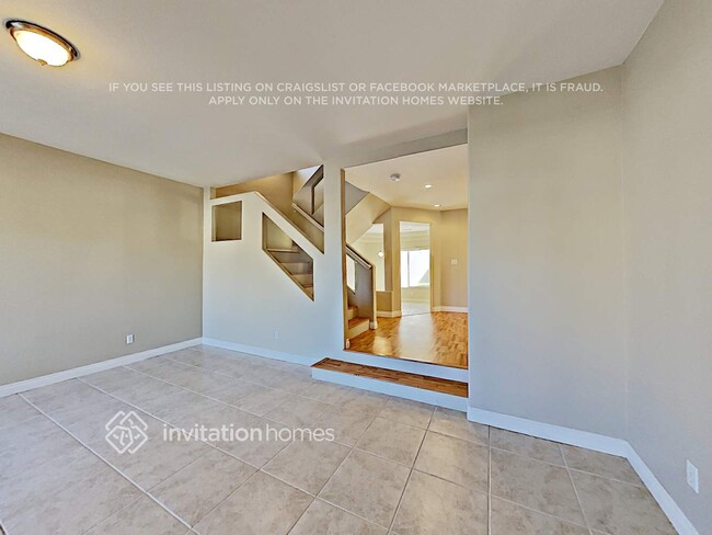 Foto del edificio - 8301 Mountain Heather Ct