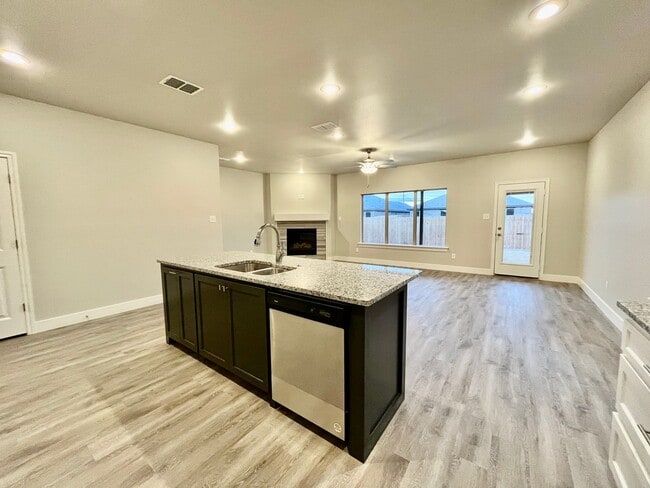 Building Photo - Pre-Leasing 2026 4bed 2 bath - Frenship ISD