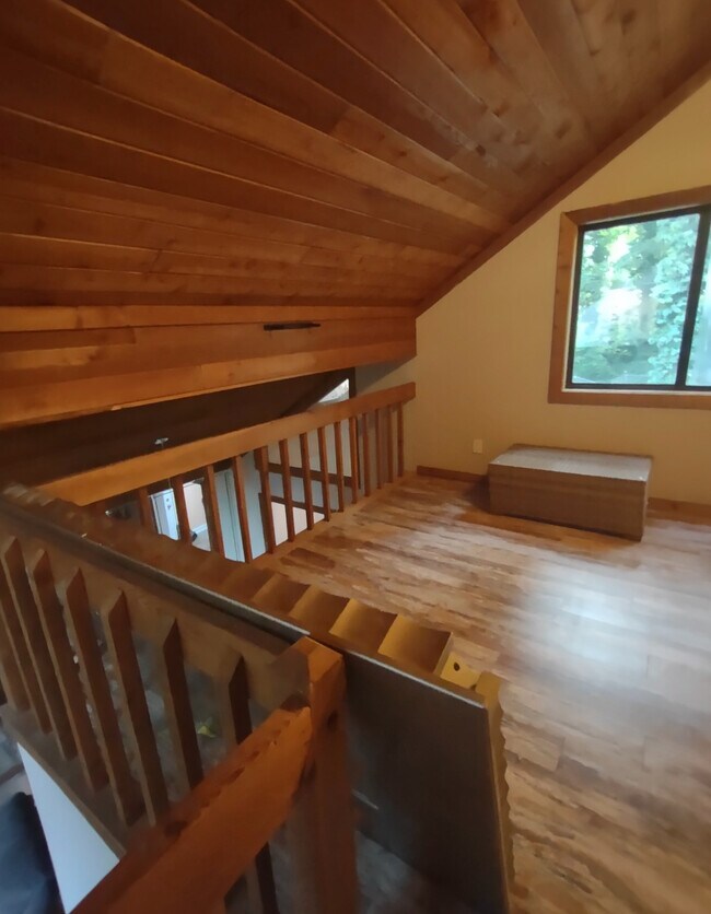 Foto del edificio - Room in House on New Crossing Trail E