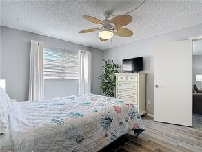 Building Photo - 200 Turtle Lake Ct