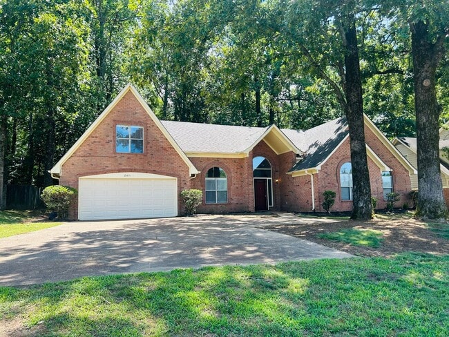Building Photo - Newly Renovated Cordova Home! Offering ove...