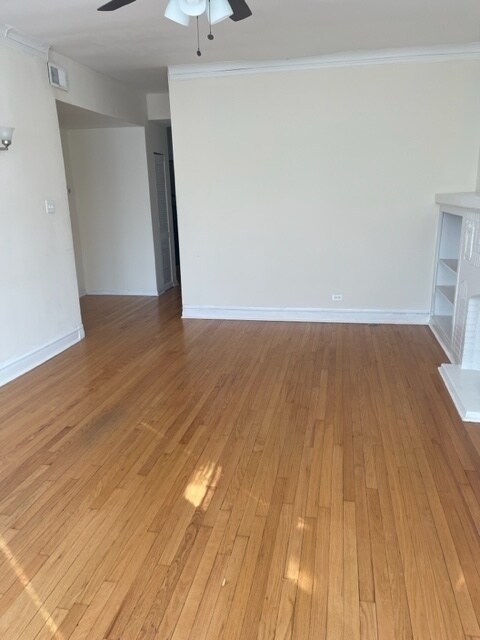 Building Photo - 6140 N Rockwell St