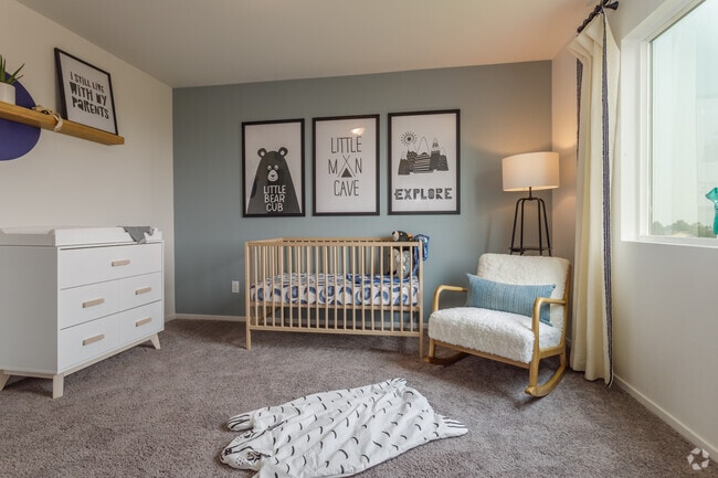 3BR, 2.5BA - 1,547SF - Aspen Vista at Anchor Pointe