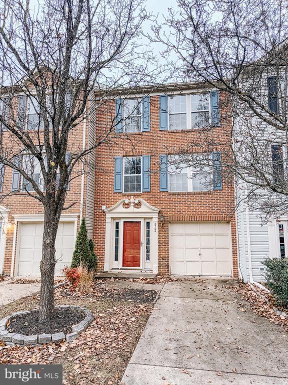 Foto del edificio - 4704 Turnberry Dr