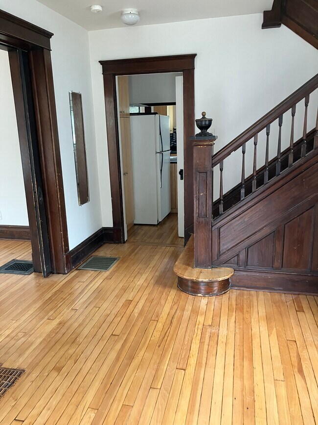 Foto del edificio - 948 Greenwood Ave