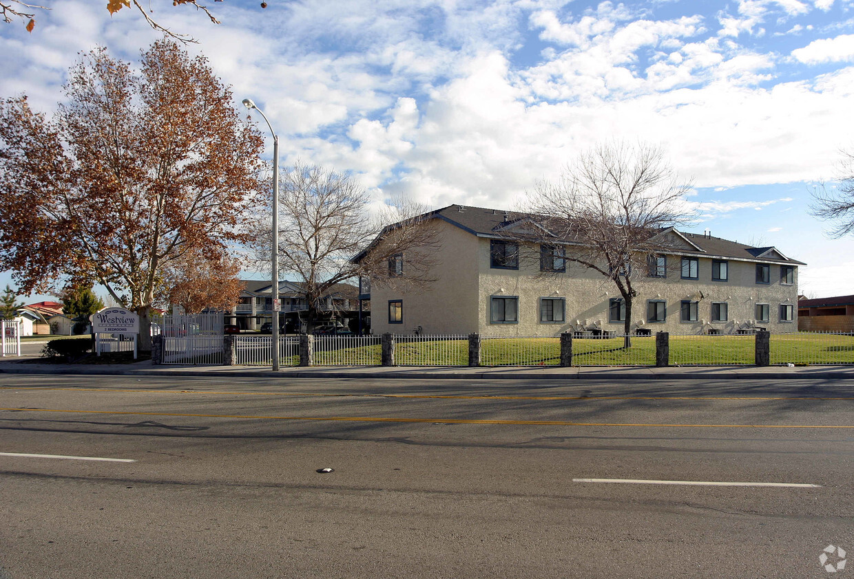 Sunlight Townhomes - Westview Apartments