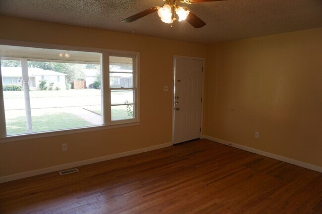 Foto del edificio - 2513 43rd St