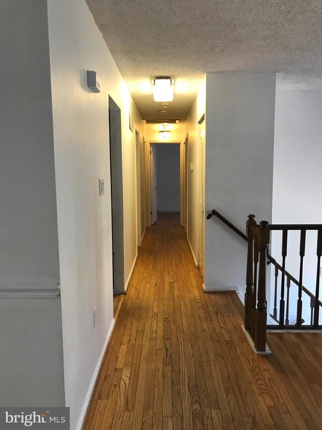 Building Photo - 16026 Laconia Cir