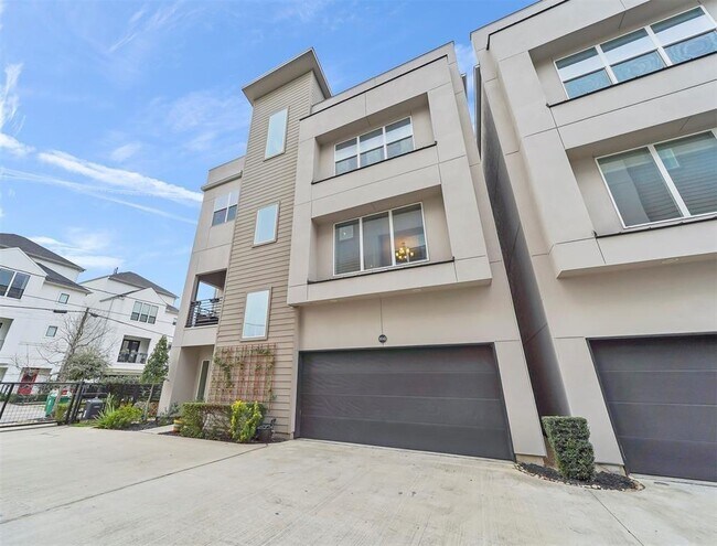 Building Photo - 1604 Ovid St