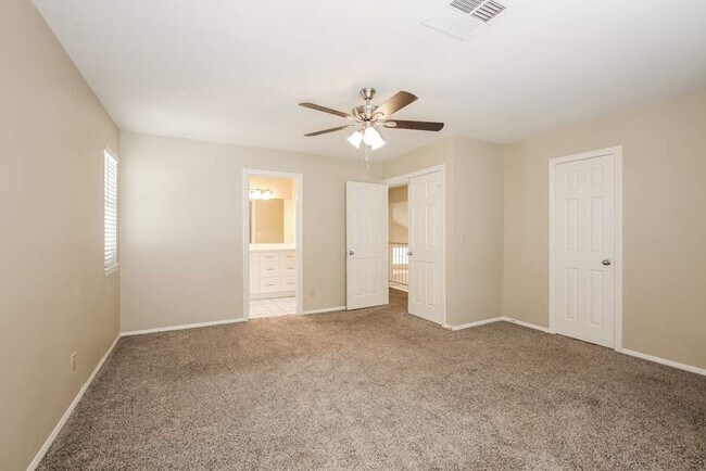 Building Photo - 5321 Rizari Ct