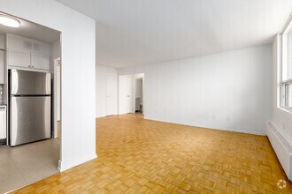 Interior Photo - 30 High Street East
