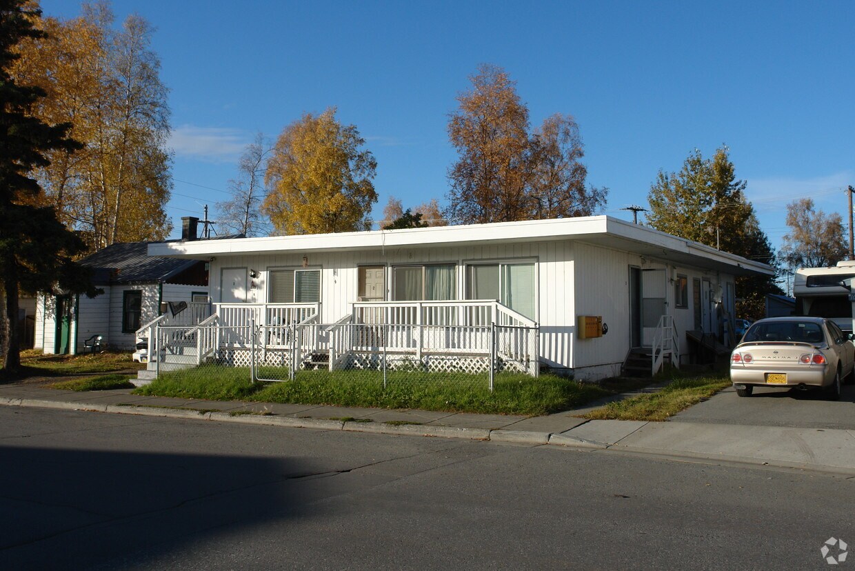 1037 E 9th Ave, Anchorage, AK 99501 Apartments in Anchorage, AK