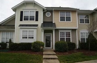 Building Photo - 21 Canary Ct