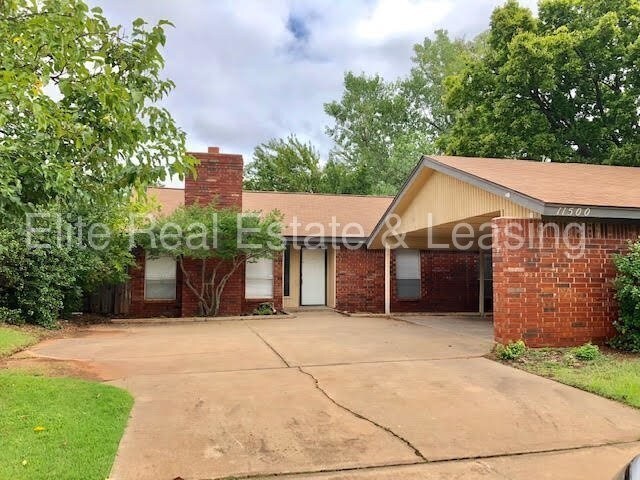 Foto principal - Charming Home in NW OKC - 6 Month Lease