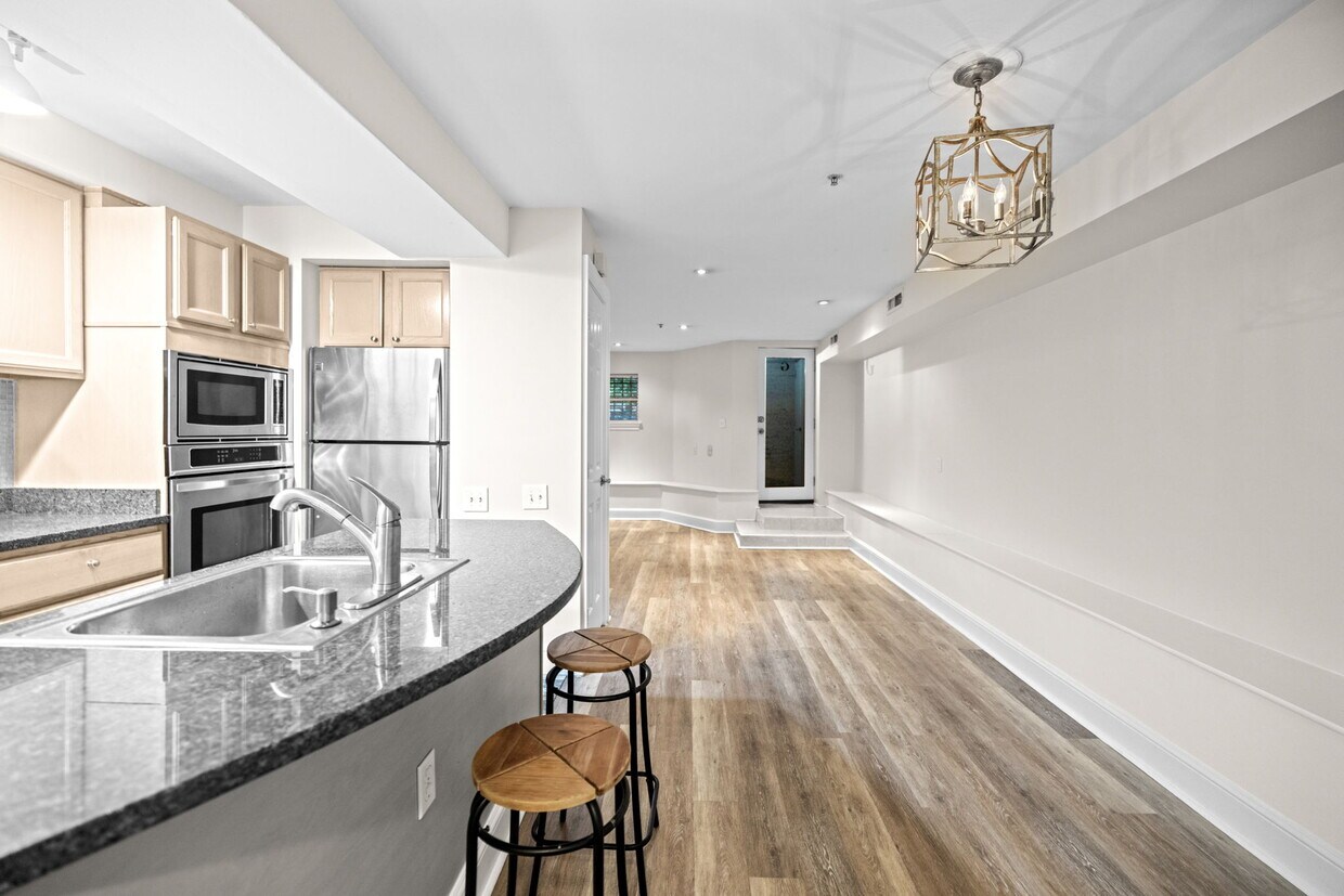 Foto principal - 1759 T St NW