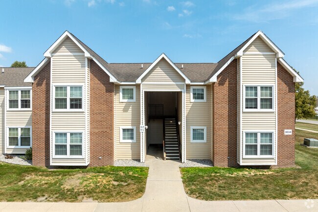 Foto del edificio - VISTA VILLA APARTMENTS