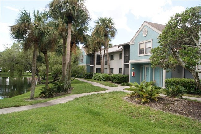 Building Photo - 10501 Harborbluff Way