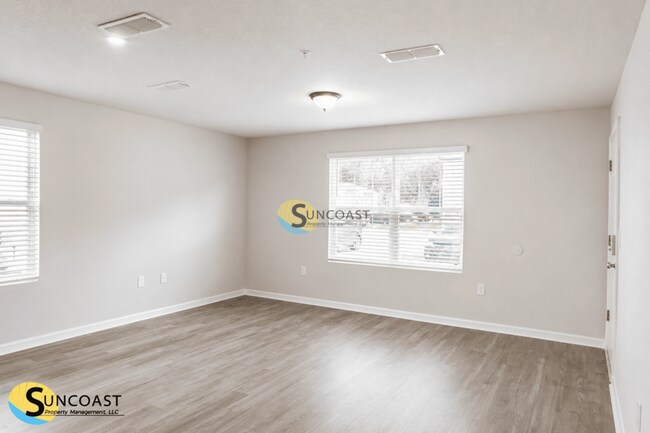 Foto del edificio - 6534 Sweetbay Ln