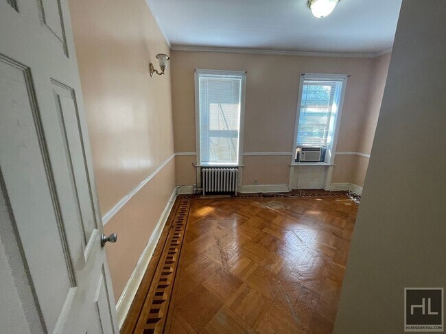 Foto del edificio - BRADFORD STREET XXL 1BD