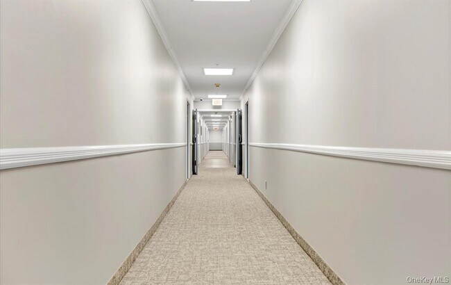 Foto del edificio - 360 Shore Rd