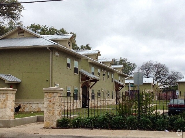 Edificio - Guild Park Apartments