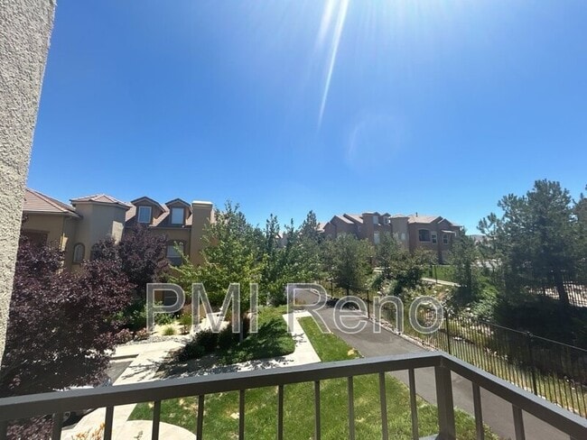 Foto del edificio - 17000 Wedge Pkwy