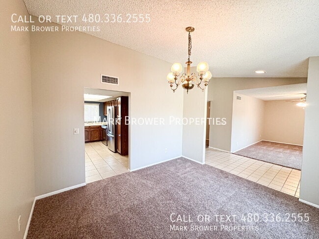 Building Photo - 2315 W El Alba Way