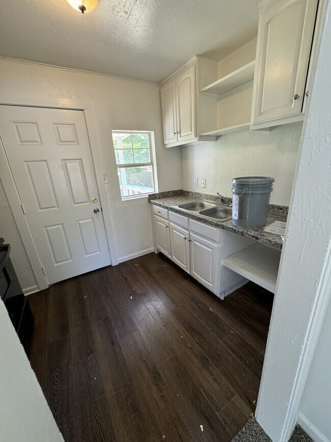 Photo - 1431 NE 29th St House