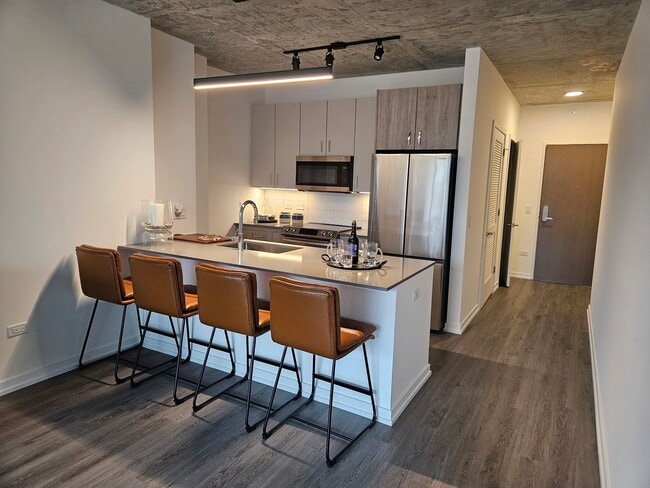 Foto del edificio - 808 N Cleveland Ave